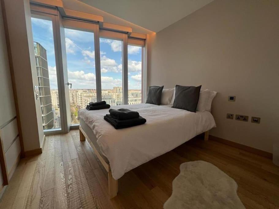 New Manhattan Loft Gardens Stratford London Exteriör bild